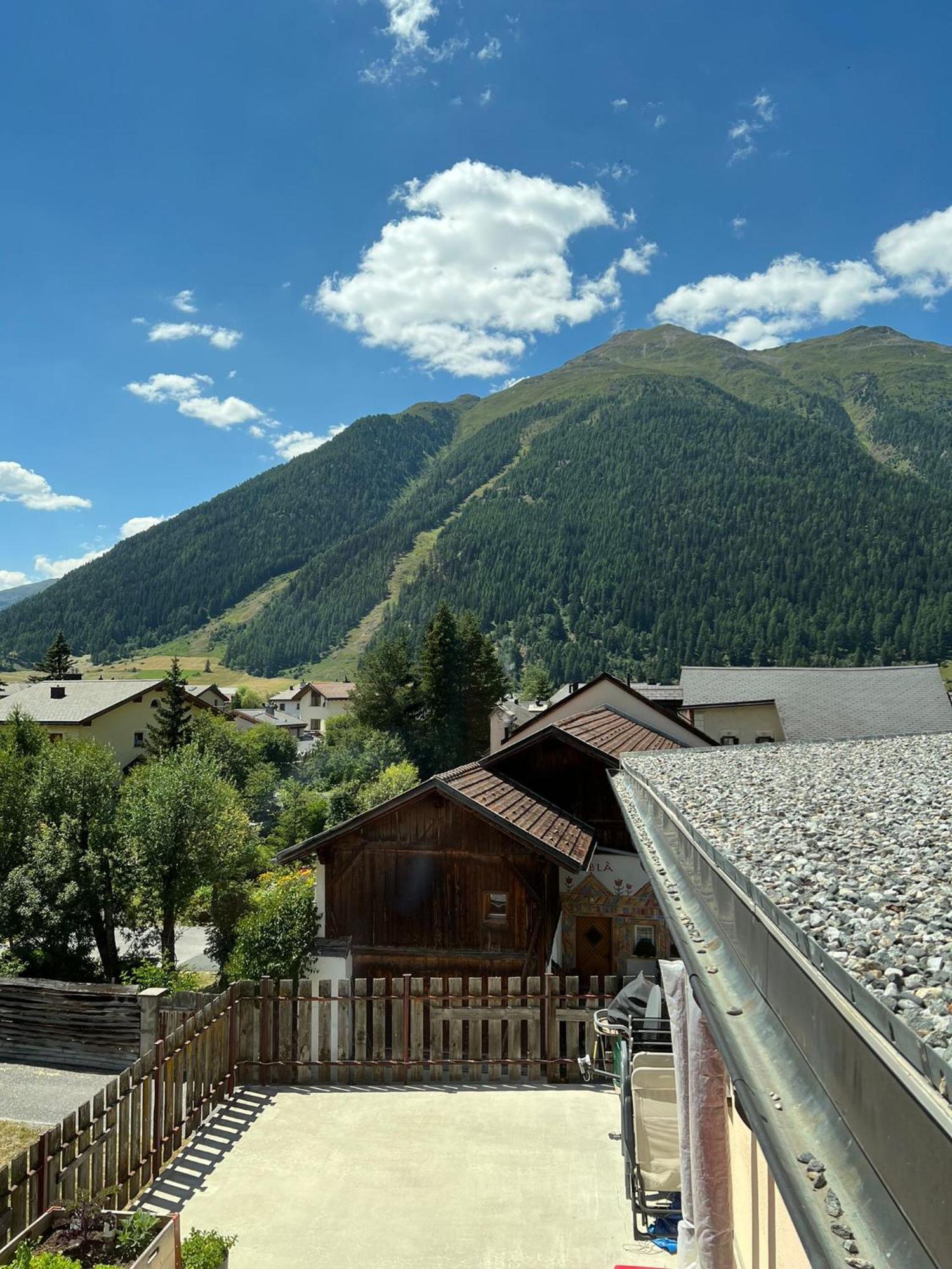 Hotel Adler Garni Zernez Exterior photo