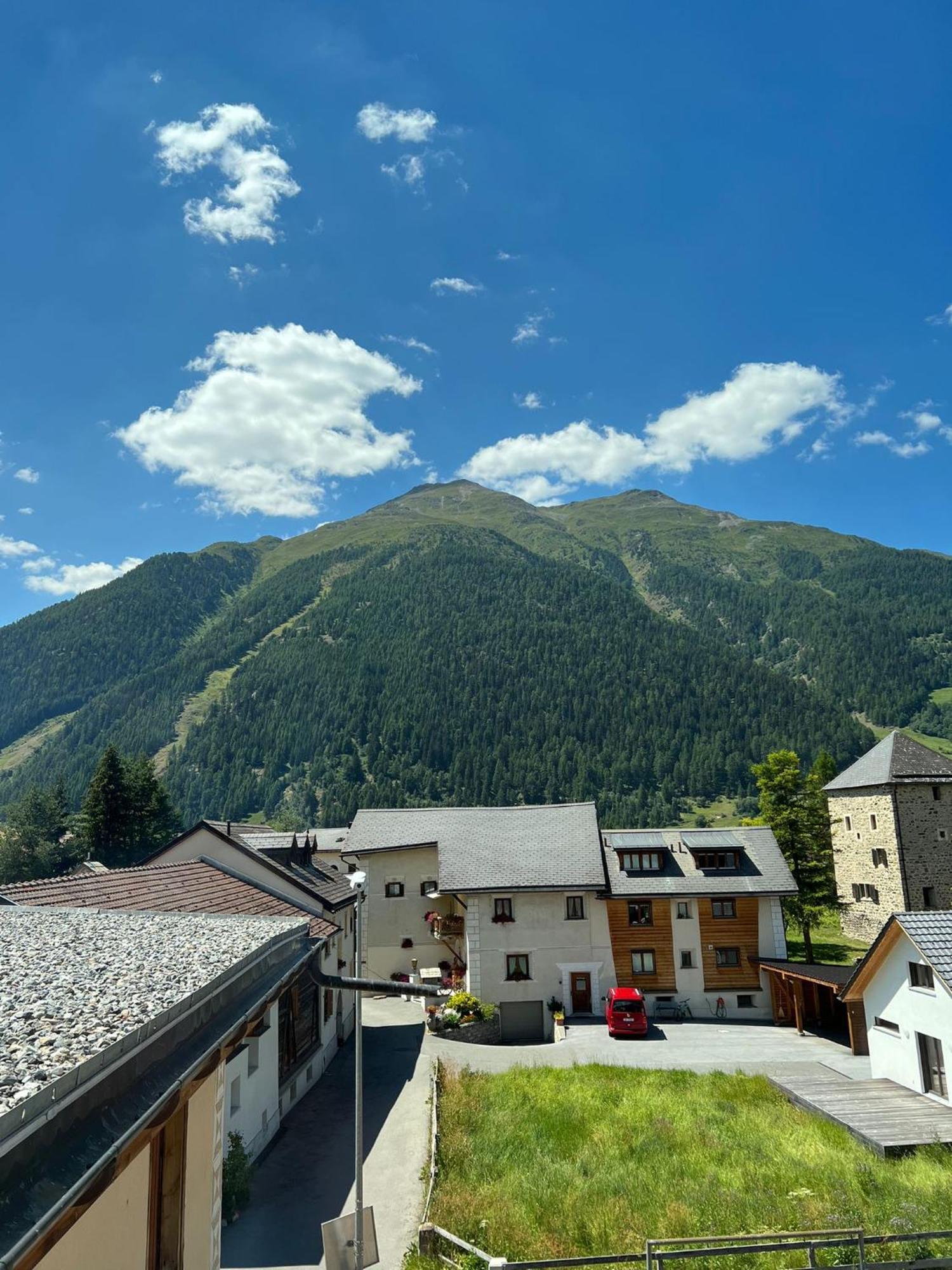 Hotel Adler Garni Zernez Exterior photo